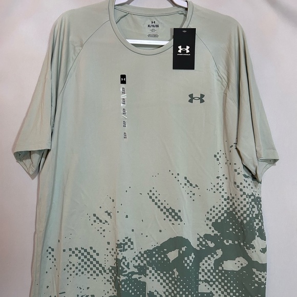 Under Armour Men's Green Graphic Tee - Picture 1 of 13